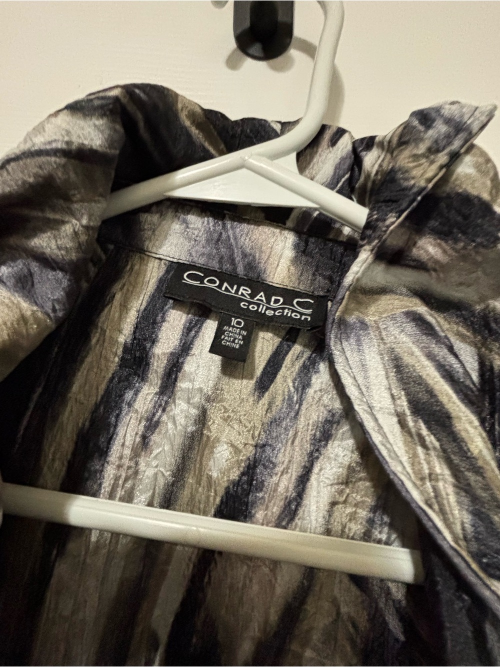 Conrad C Collection Abstract Print Ruffle Jacket | Size 10 - Picture 4 of 6
